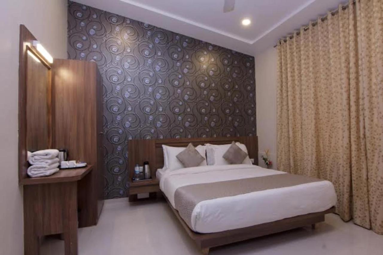 Sunshine Resort Lonavala Exterior photo
