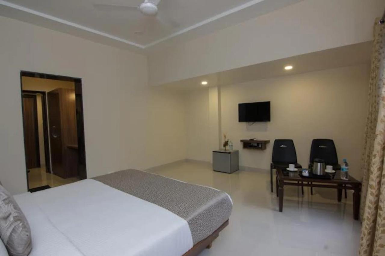 Sunshine Resort Lonavala Exterior photo