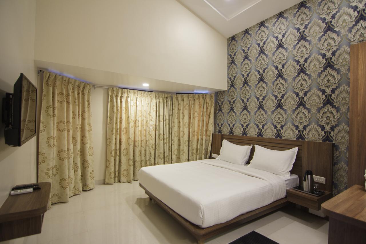 Sunshine Resort Lonavala Exterior photo